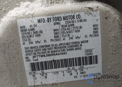 2024 Ford Maverick Xlt z USA, uszkodzony, nr VIN 3FTTW8J96RRA41043